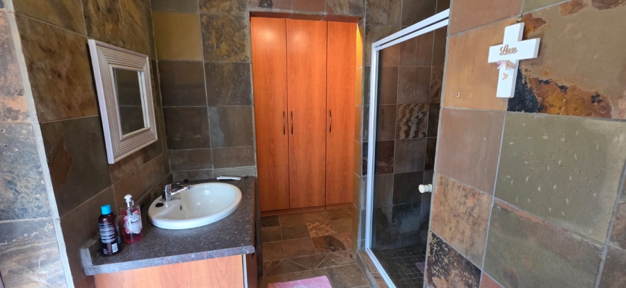 3 Bedroom Property for Sale in Melodie North West